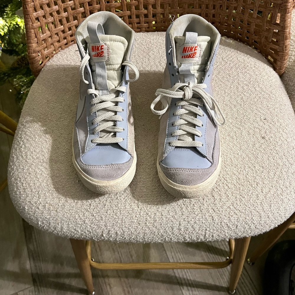Nike Blazer Mid Sneakers - Light Blue